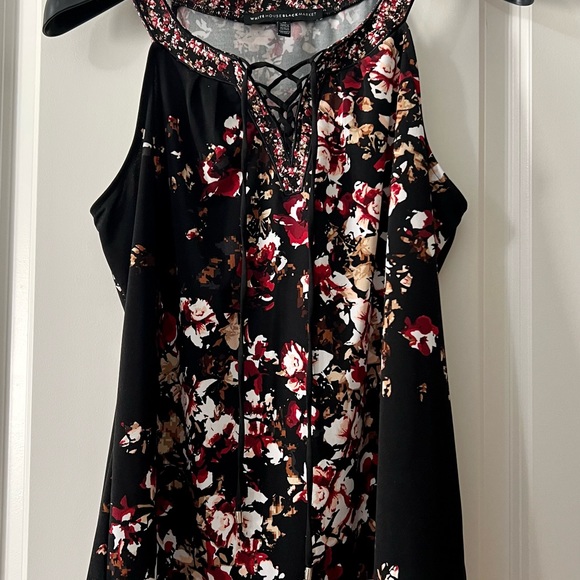 WHBM - Sleeveless Floral Print Top - Size Medium - Picture 3 of 10